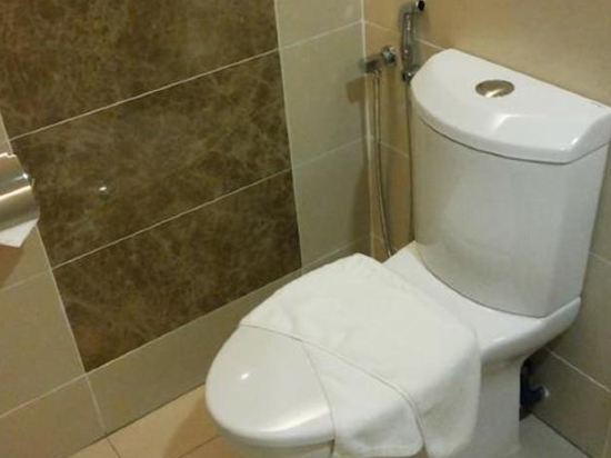 Eminent Hotel