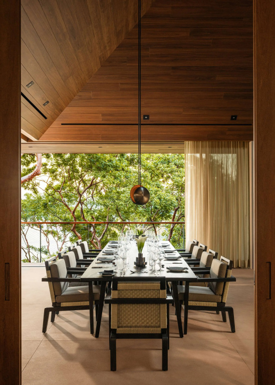 5 Bedrooms No. 34 Private Home