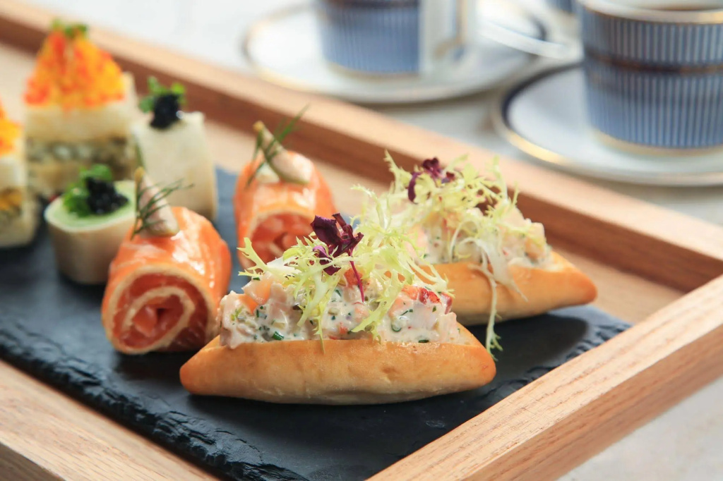 Food & Beverage