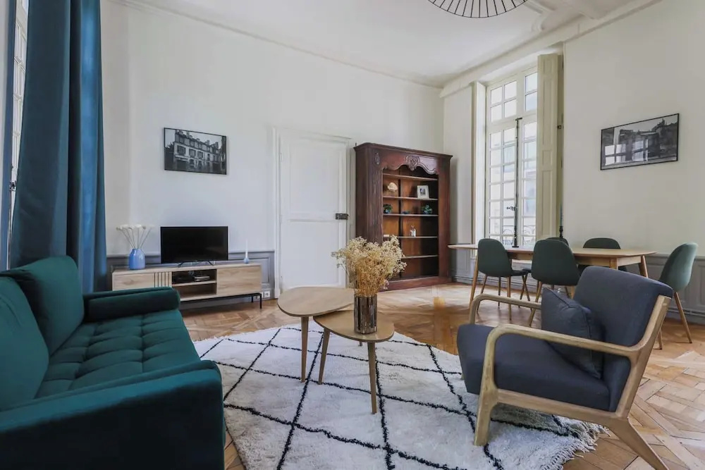 Afficher la photo 7 — Apartment in Notre-dame Cathedral