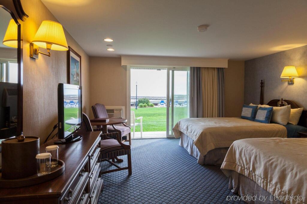 Red Jacket Beach Resort & Spa by null