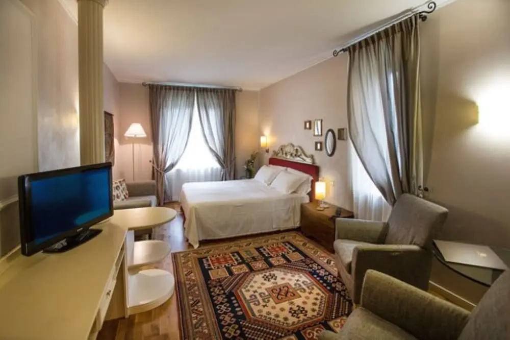 Hotel Regina Adelaide - Chambres