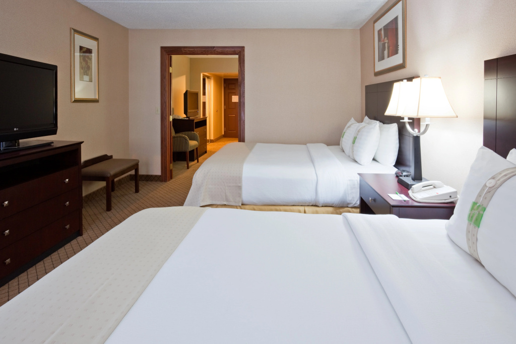 Holiday Inn & Suites Wausau-Rothschild by IHG - Général