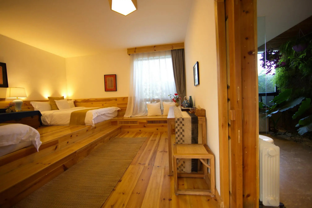 Deluxe Double room with pool view (twin beds)