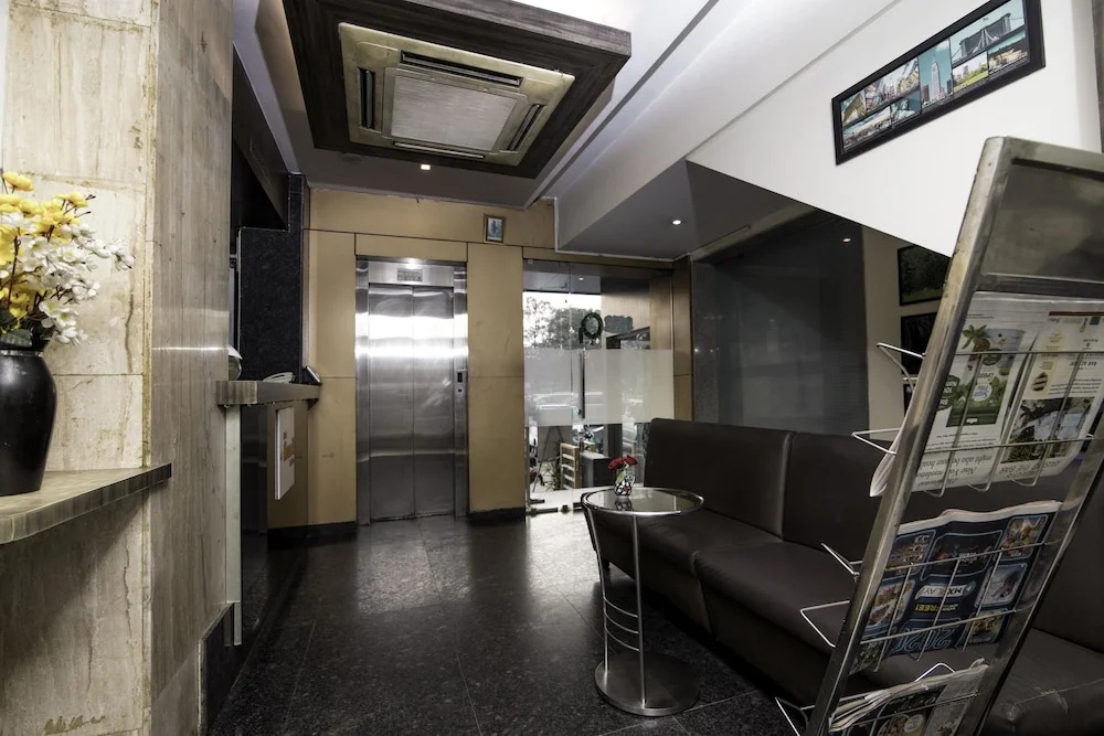 Hotel Monarch Guestline in MIDC Rabale, Navi Mumbai - Général