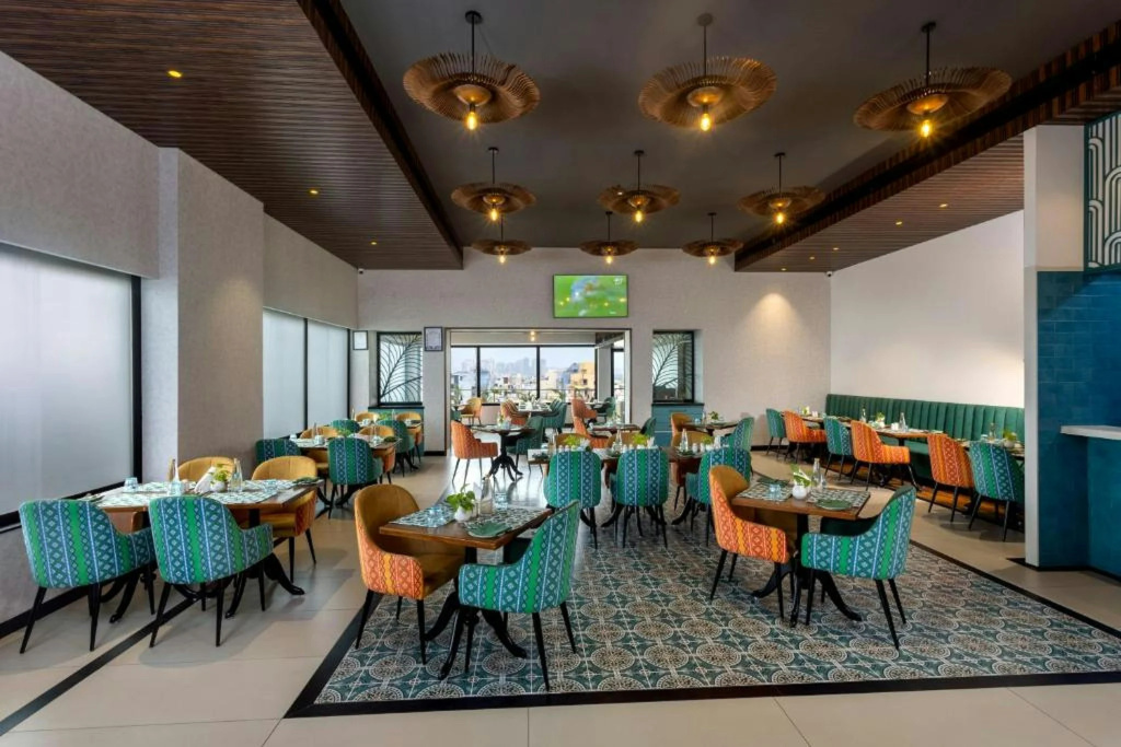 ZIBE Luxe Hyderabad by GRT Hotels - Général