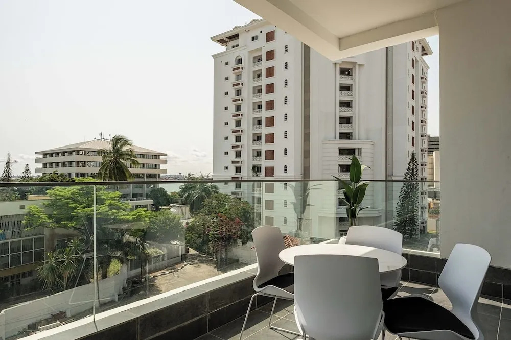 Eko Altantic Apartment