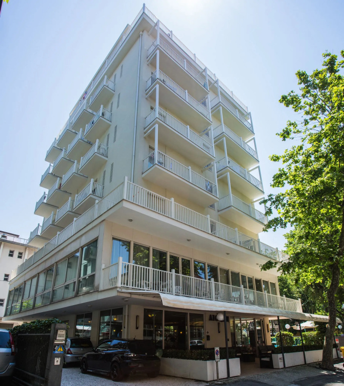 Hotel photo 1