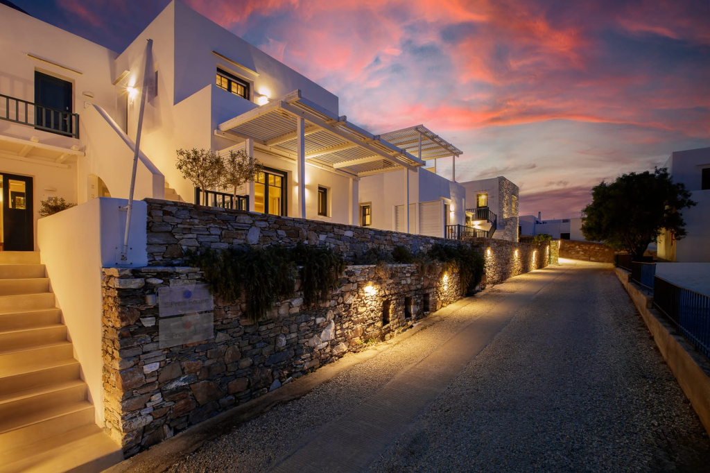 Sifnos House - Rooms & Spa