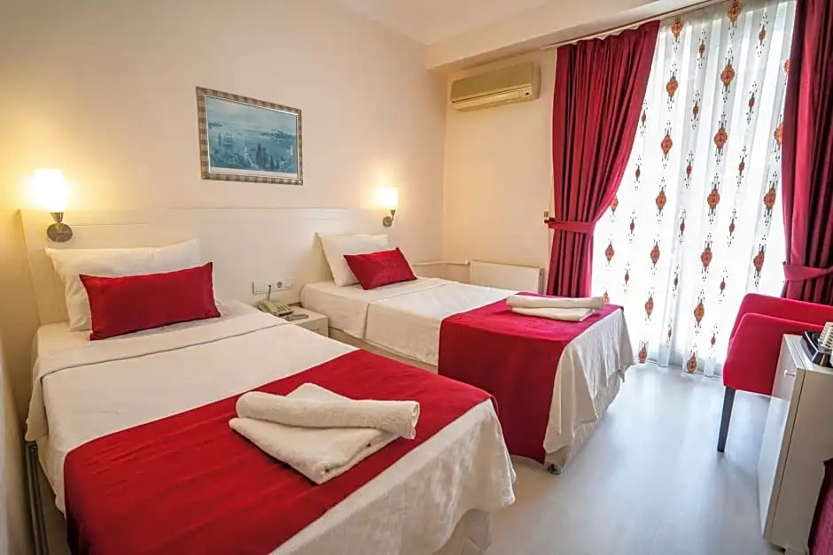 Standard Double room (twin beds)