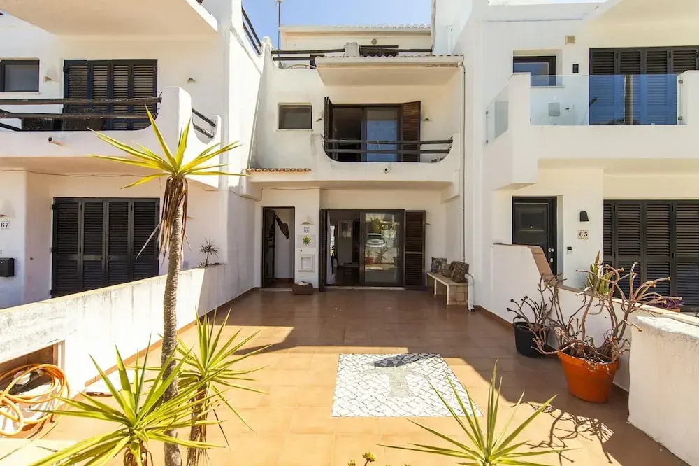 D03 - Torra Townhouse in Lagos