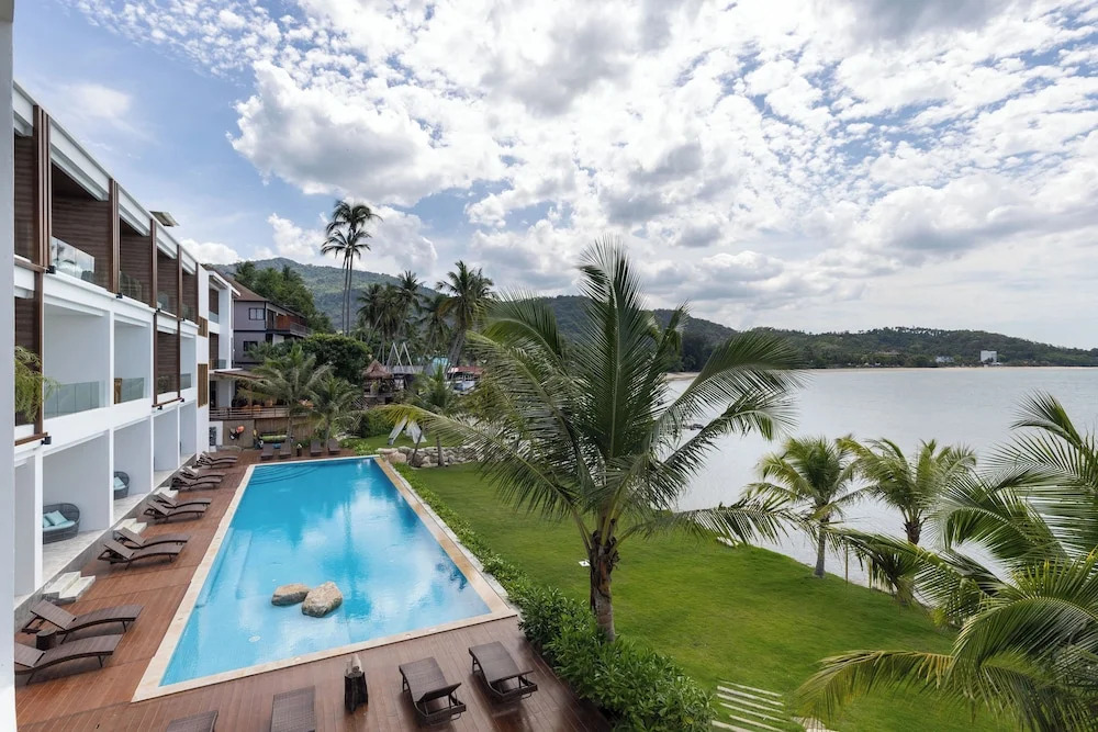 Двухместный номер Superior с видом на море двуспальная кровать в X-sea khanom Harbor Bay Resort