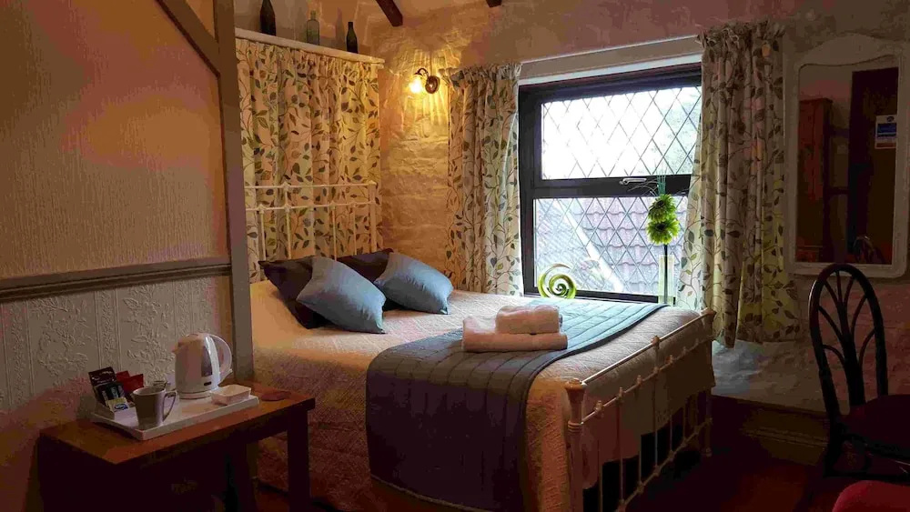 Walnut Tree Hotel - Chambres
