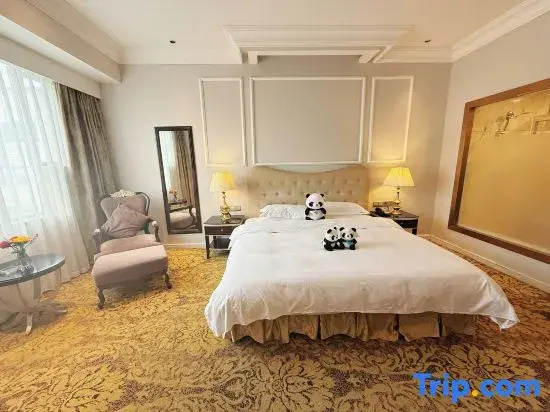 Business Double room (full double bed)