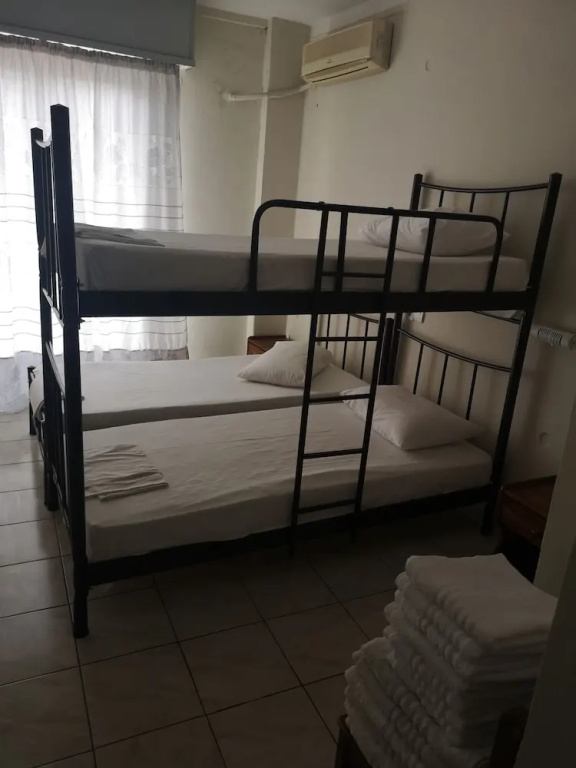 Bed in Dorm
