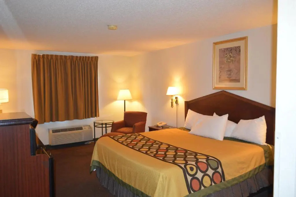 Standard Double room (full double bed)