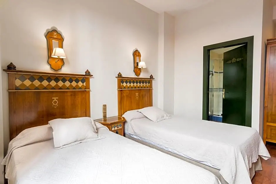 Hotel Plaza Nueva - Chambres