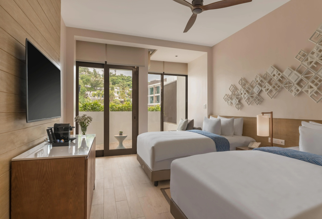 Crimson Resort & Spa Boracay - 3