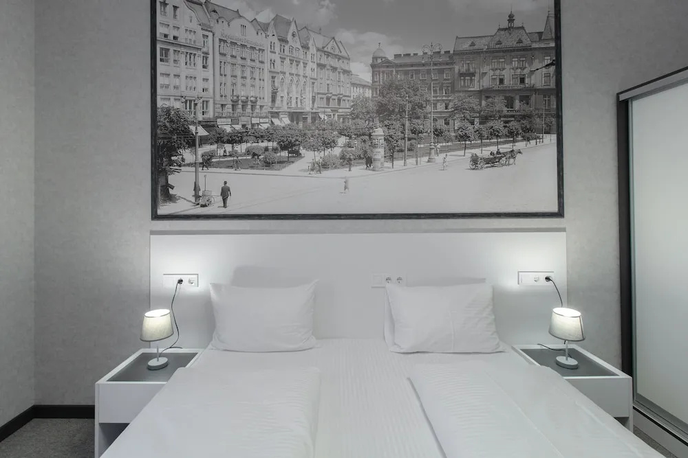 Opera Passage Hotel & Apartaments - Chambres