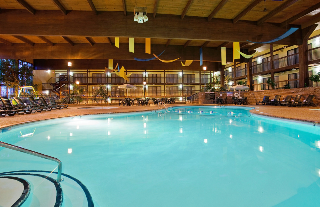Holiday Inn St. Louis West Six Flags by IHG - Général
