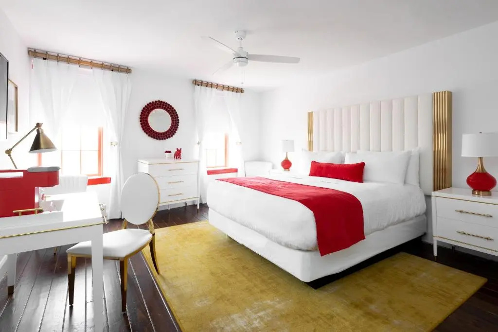 Premier room