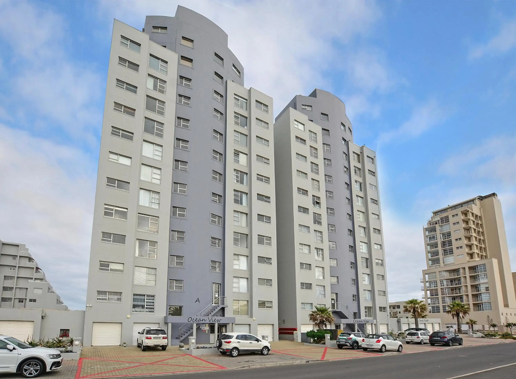 Ocean view Luxury Beachfront Self Catering Apartment