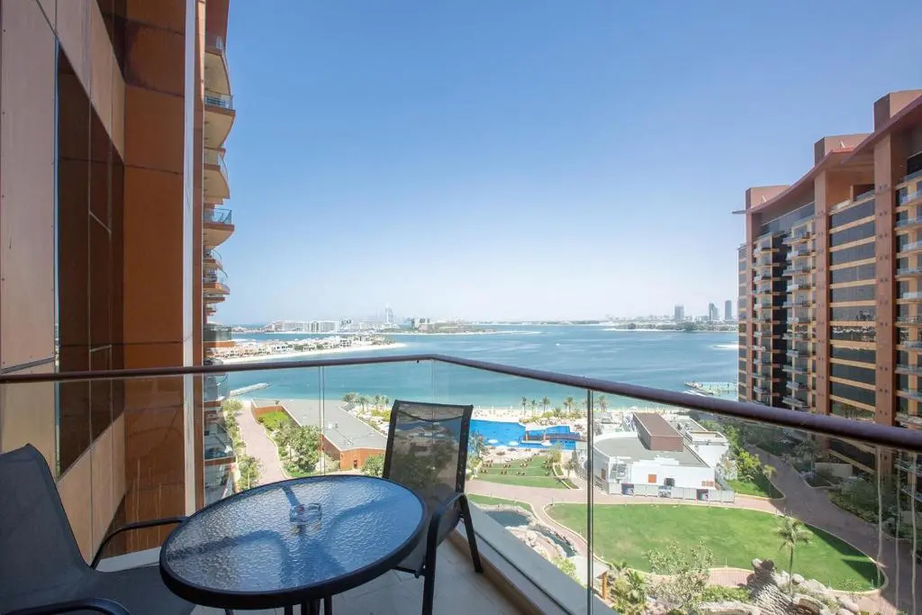 Luxury apartment with beach and sea view - Chambres