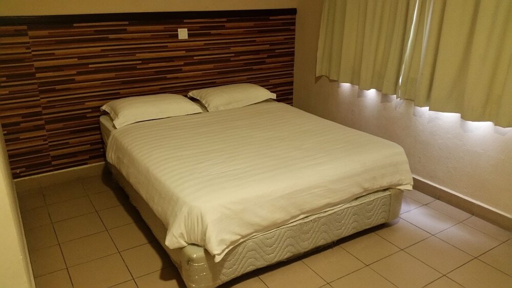 Hotel Iskandar
