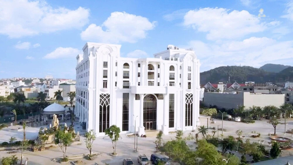 Grand View Palace Ha Long Hotel