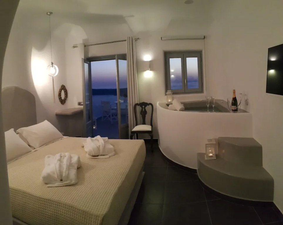 Deluxe Suite with sea view