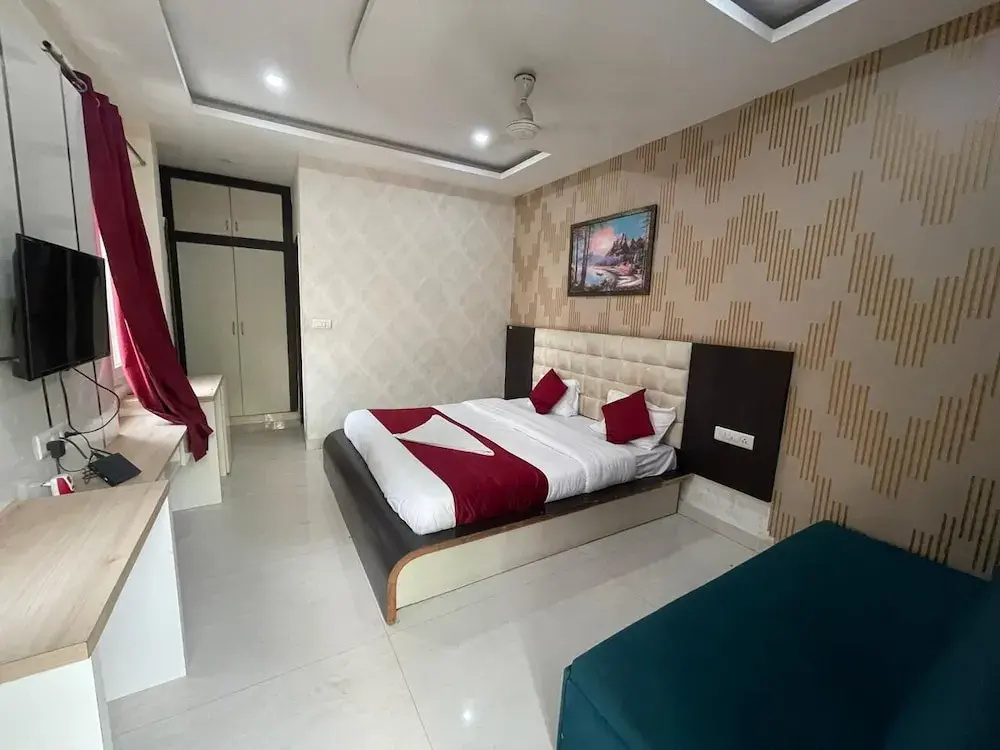 Superior room with balcony