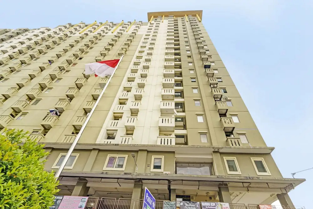 Inkubus Gateway Apartment Ahmad Yani