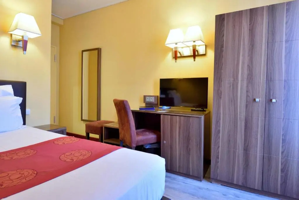 Superior Double room with balcony (twin beds)