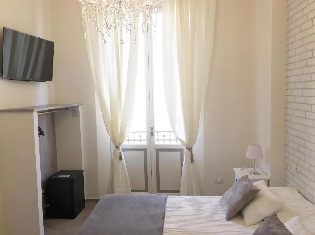 Comfort room