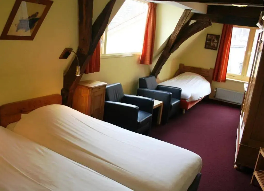 Hotel de Emauspoort - Général