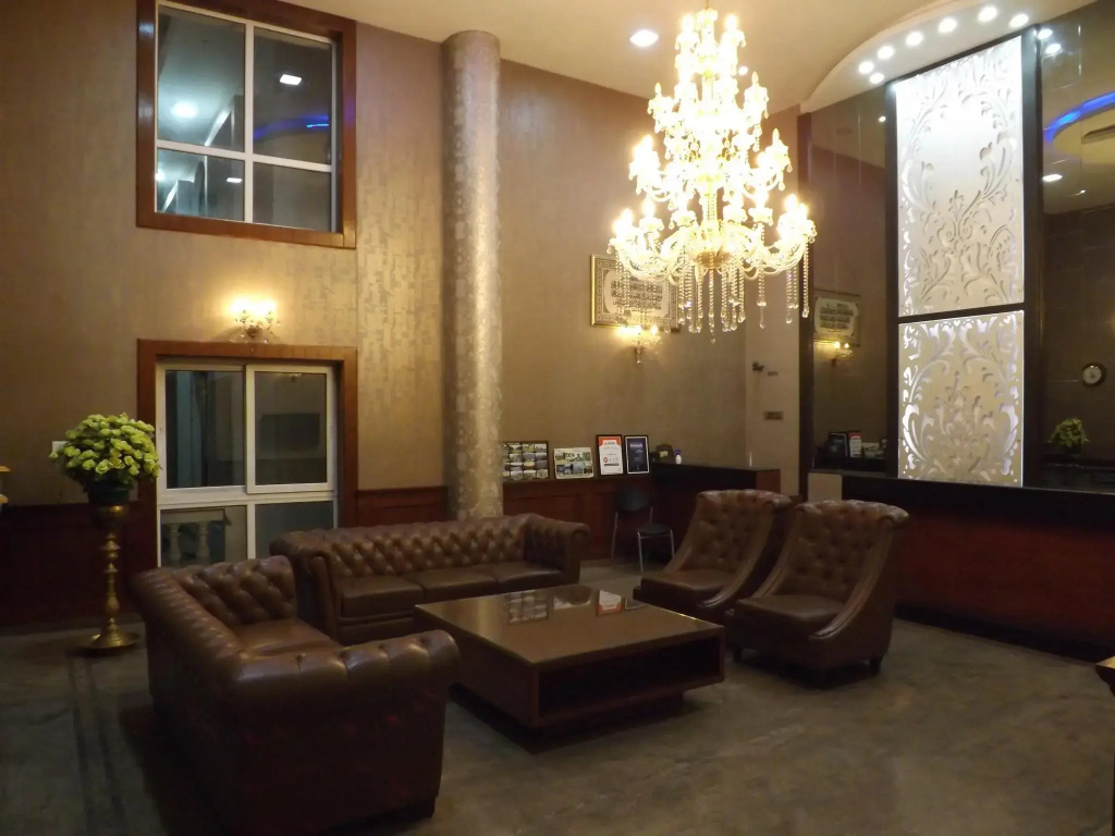 The Majestic Crown - Chambres