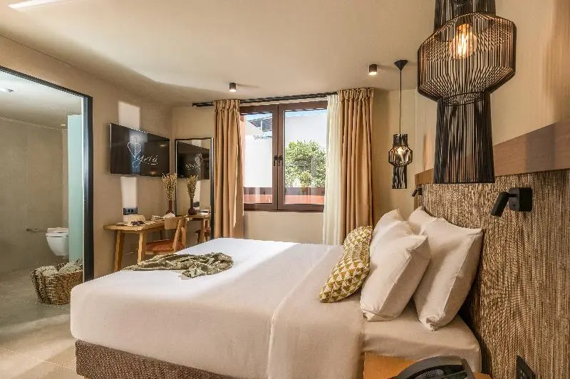 Economy Double room (full double bed)
