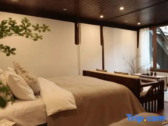 Standard room with garden view