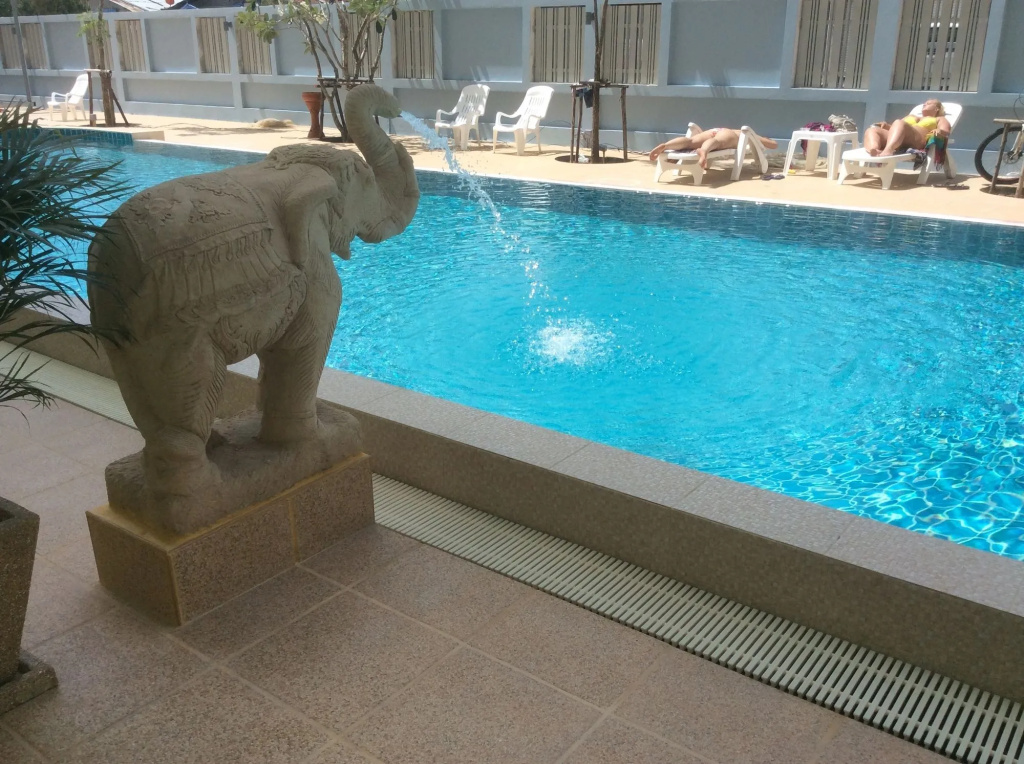 Pool