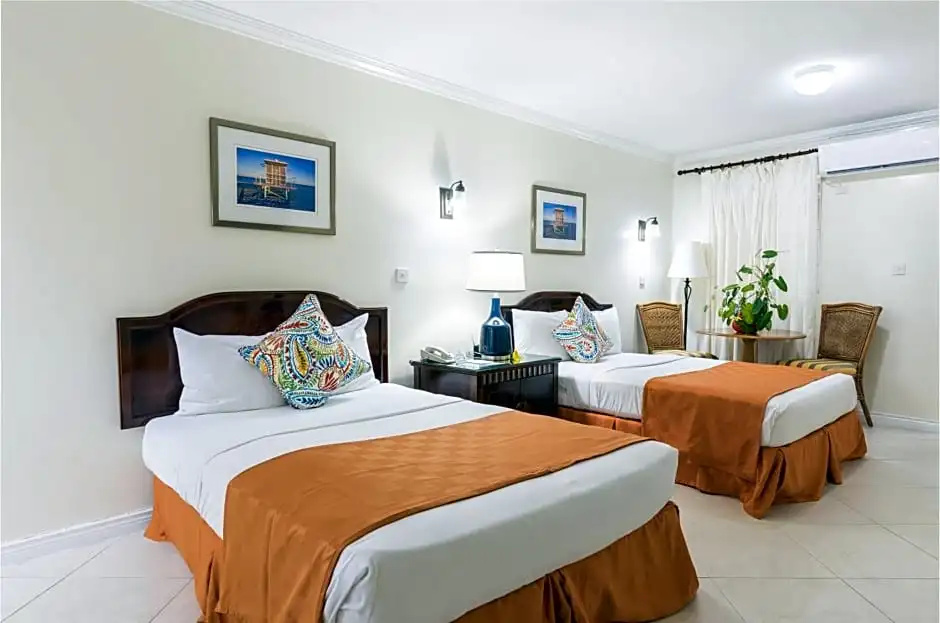 Bay Gardens Hotel - Chambres