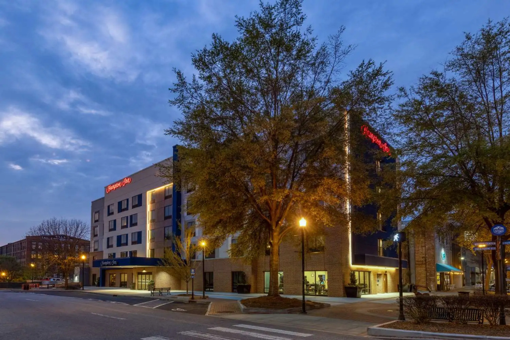 Hampton Inn by Hilton Columbus Downtown