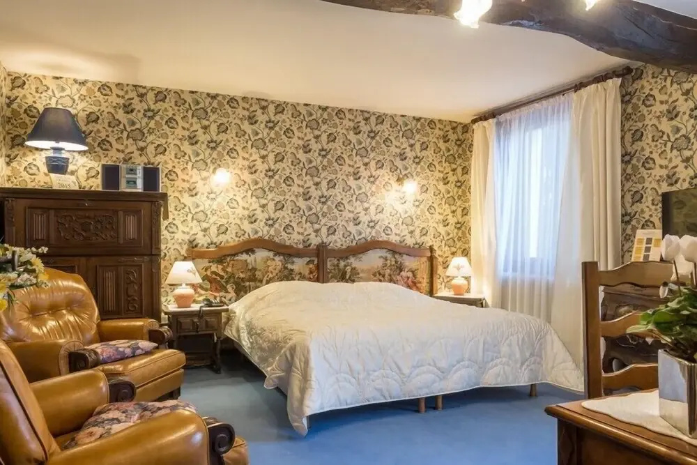 Superior room