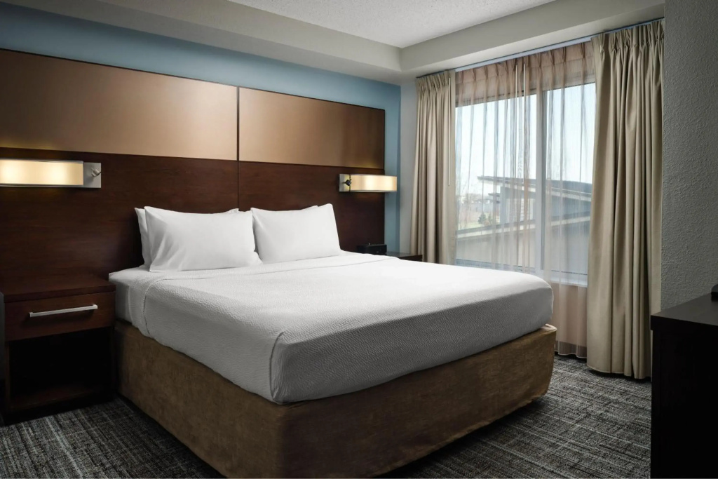 Residence Inn by Marriott Grand Rapids Airport - фото 20