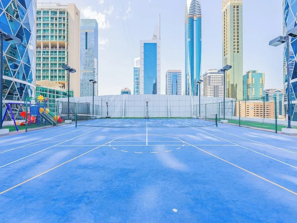 Luxury Spacious Condo in the Iconic Park Towers