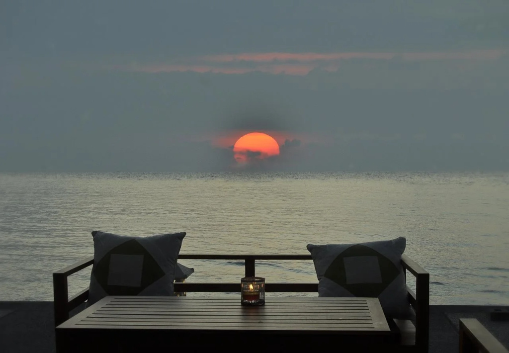 Nugraha Lovina Seaview Resort & Spa — фото