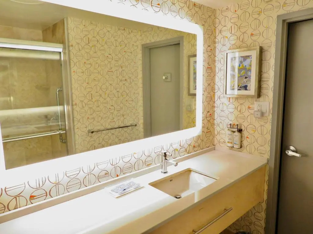 Holiday Inn Montreal Longueuil by IHG - Chambres