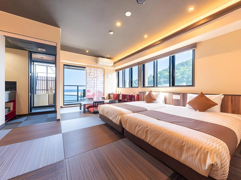 Hotel photo 12
