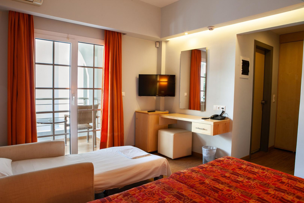 Kronos Hotel - Général