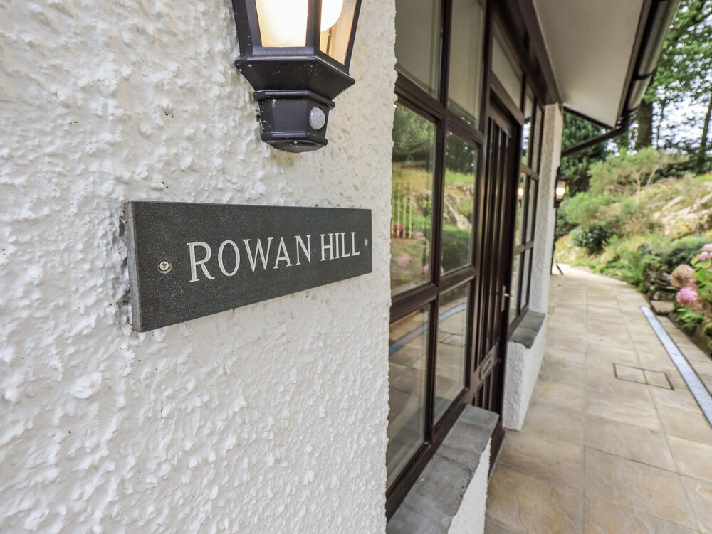 Rowan Hill