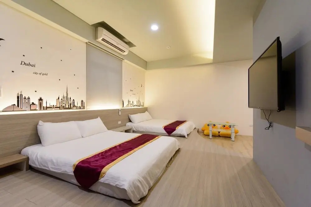 Deluxe Quadruple room